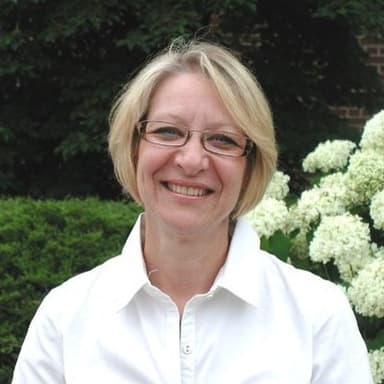 Joan Oates